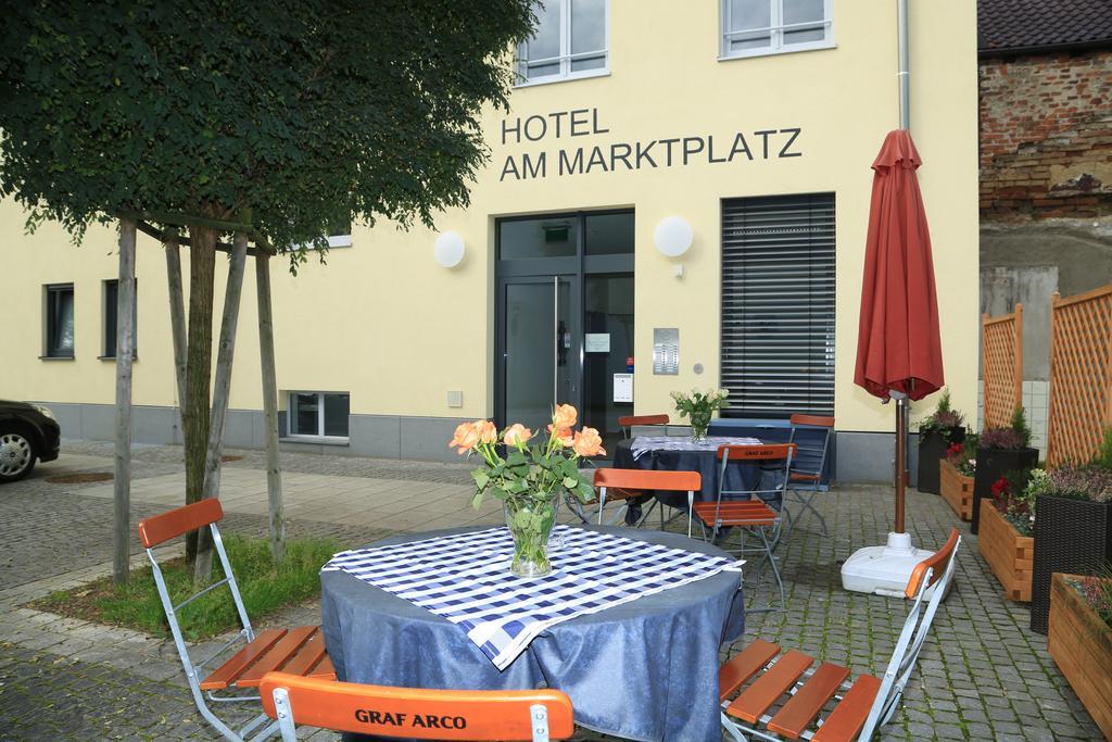 Hotel am Marktplatz Gangkofen Buitenkant foto