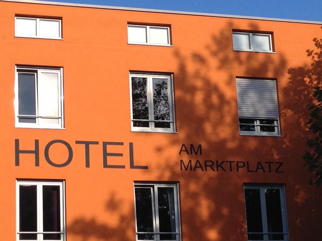 Hotel am Marktplatz Gangkofen Buitenkant foto
